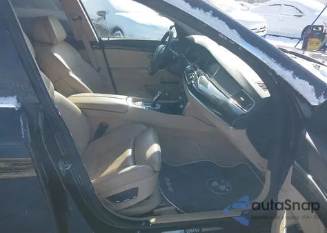 2013 BMW 535I Gran Turismo z USA, uszkodzony, nr VIN WBASN2C59DC203211